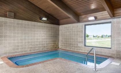 AmericInn by Wyndham Grafton - image 9