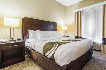 Quality Suites Graham - image 3