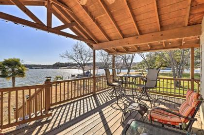 Holiday homes in Granbury Texas