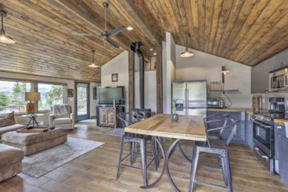 Updated Cabin with Hot tub   11 mi to Winter Park Granby Colorado