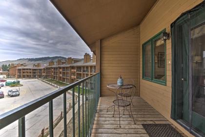 Cozy Granby mtn Condo with Resort Amenities