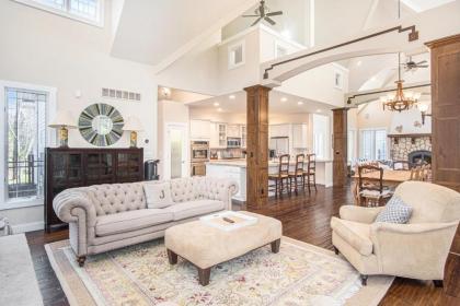 Putter's Pool House - image 5