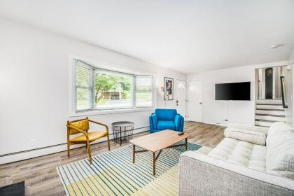 The Sunset House - image 7