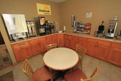 Days Inn by Wyndham Columbia Mall - image 15