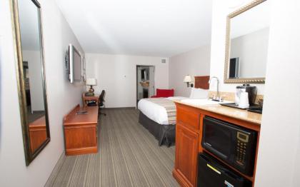 Country Inn & Suites by Radisson Grand Forks ND - image 11