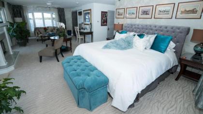 South Bridge Bed and Breakfast - image 13