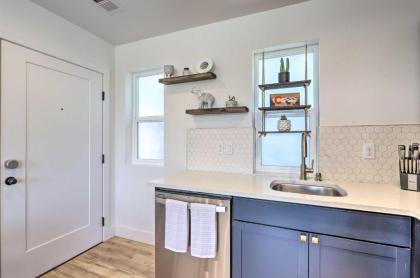 Adorable Studio Walk to Dtwn Grand Junction! - image 10
