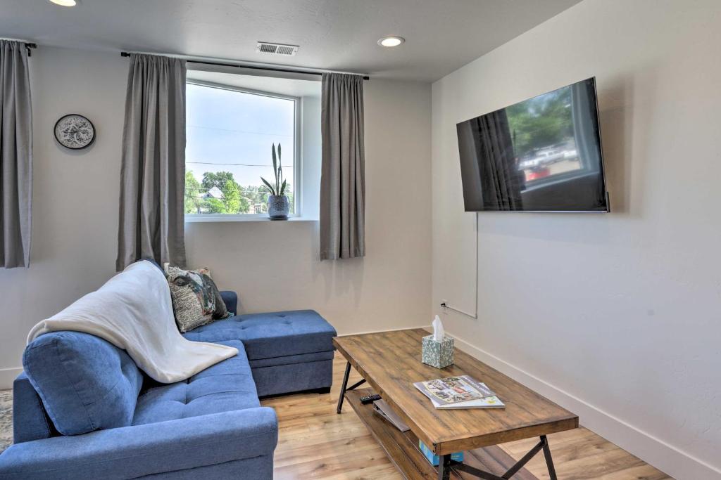 Adorable Studio Walk to Dtwn Grand Junction! - image 2