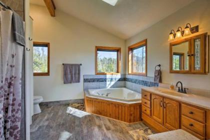 Remodeled Home on 1 Acre- 2 Miles from Grand Lake - image 5