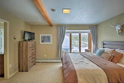 Luxury Central Grand Lake Home with Huge Deck and Hot Tub - image 2