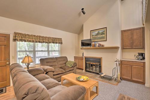 Grand Lake Condo with Fireplace Walk to Water! - main image