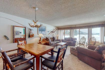 Lakefront Living - image 2