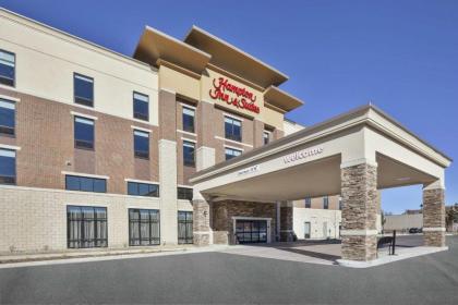 Hampton Inn & Suites Grandville Grand Rapids South - image 8