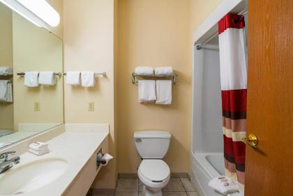 Red Roof Inn South Bend - Mishawaka - image 10