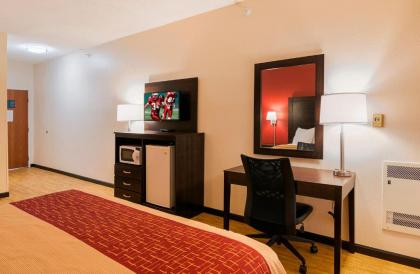 Red Roof Inn South Bend - Mishawaka - image 2