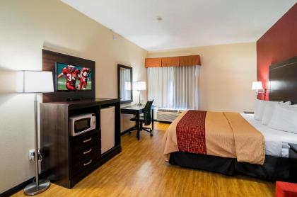 Red Roof Inn South Bend - Mishawaka - image 3