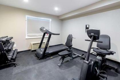 Quality Inn Mishawaka near Notre Dame - image 11