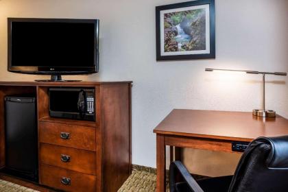 La Quinta by Wyndham Grants Pass - image 8