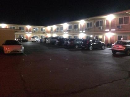 Sunset Inn - image 4