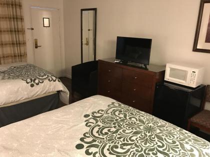 Discovery Inn - image 10