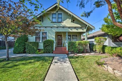 Unique and Historic 1920s Craftsman Near town Oregon