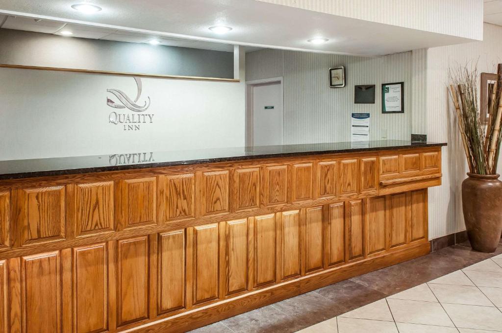 Quality Inn & Suites Grants - image 3