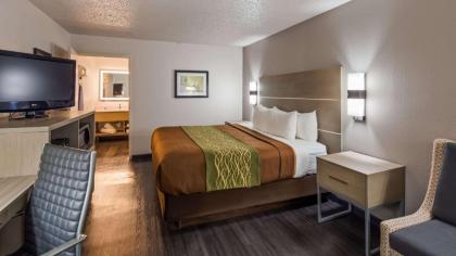 SureStay Hotel by Best Western Grants - image 10