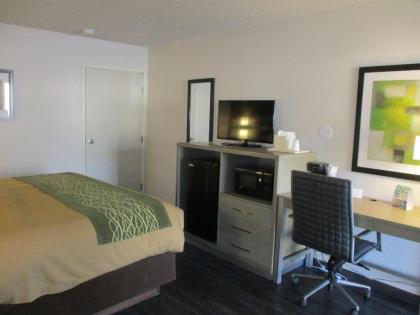SureStay Hotel by Best Western Grants - image 12