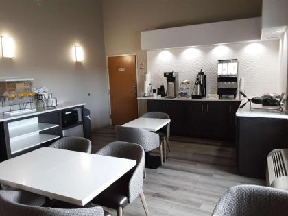 SureStay Hotel by Best Western Grants - image 7