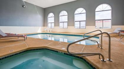 SureStay Hotel by Best Western Grants - image 9