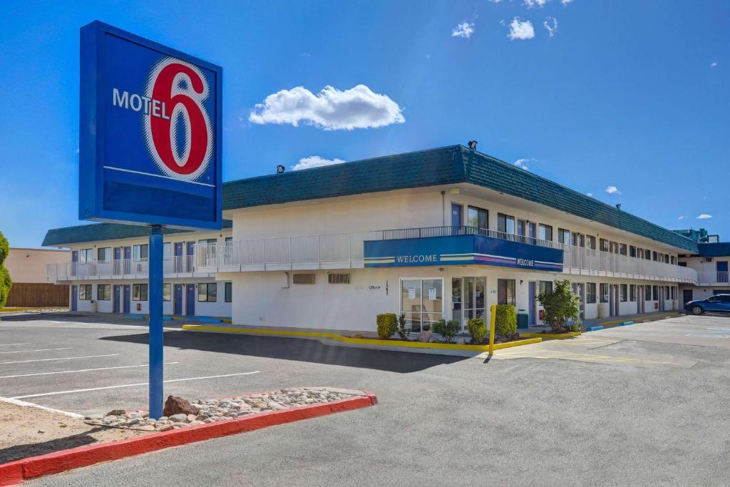 Motel 6-Grants NM - main image