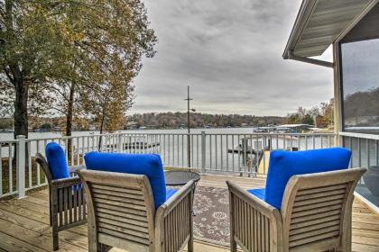 Lily Pad Waterfront Oasis on Lake of the Ozarks Gravois mills