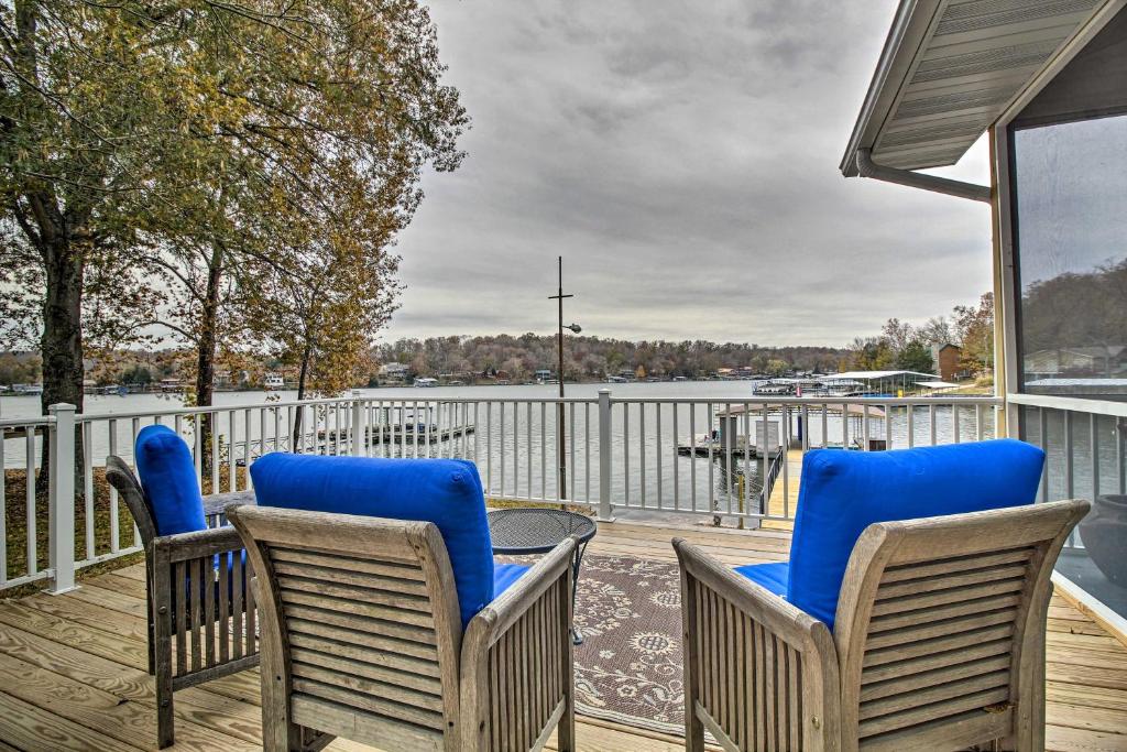 Lily Pad Waterfront Oasis on Lake of the Ozarks! - main image