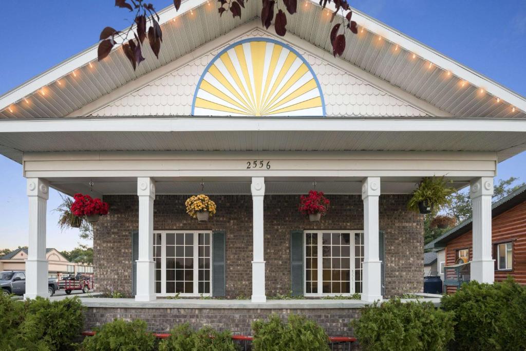 Days Inn by Wyndham Grayling - main image