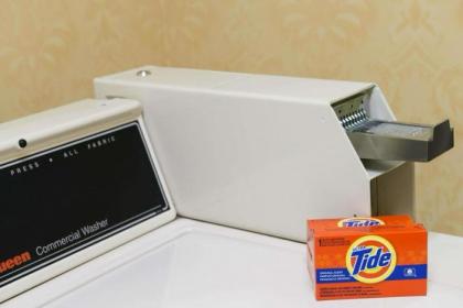 Days Inn by Wyndham Grayling - image 7