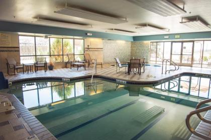 Hampton Inn & Suites Greeley - image 5