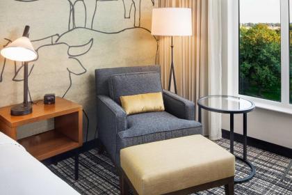 Doubletree By Hilton Greeley At Lincoln Park - image 12