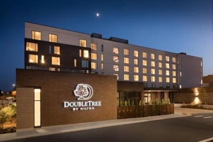 Doubletree By Hilton Greeley At Lincoln Park - image 4