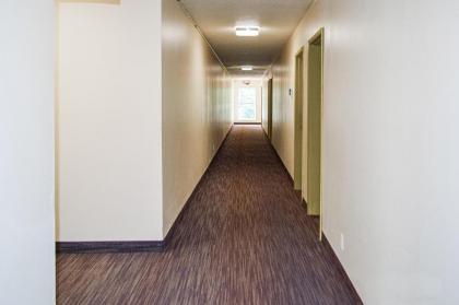 GREELEY UNIVERSITY INN/ GREELEY INN - image 15
