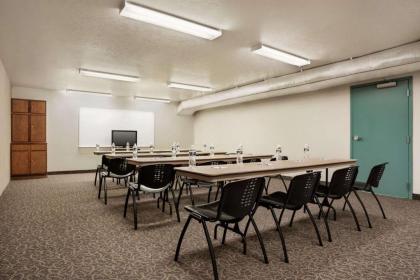 Travelodge by Wyndham Green River - image 14