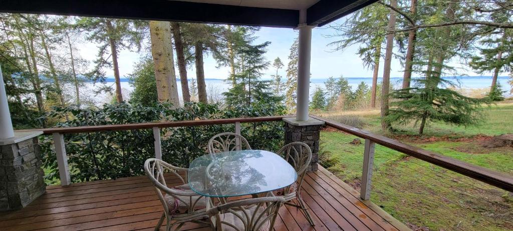 219 - Westside Waterfront View home - image 6