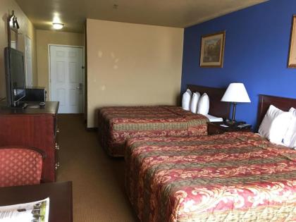 Hilltop Inn and Suites - image 13