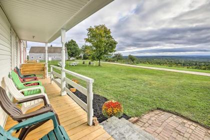 Cozy Home with Vineyard Working Farm and Fall Foliage