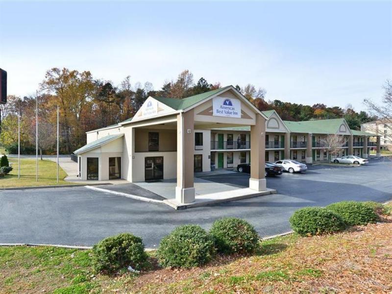 TownePlace Suites by Marriott Greensboro Coliseum Area - main image