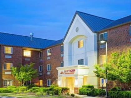 MainStay Suites Greensboro - image 3