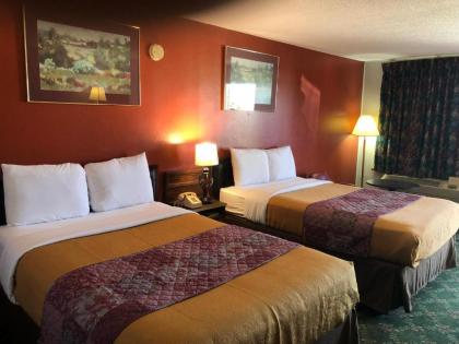 Budget Host Inn - image 9