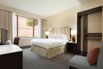 Hilton Greenville - image 11