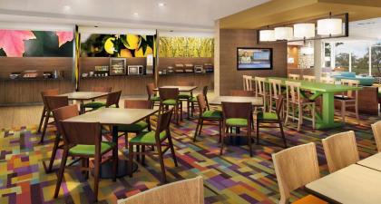 Fairfield Inn & Suites by Marriott Greenville - image 2