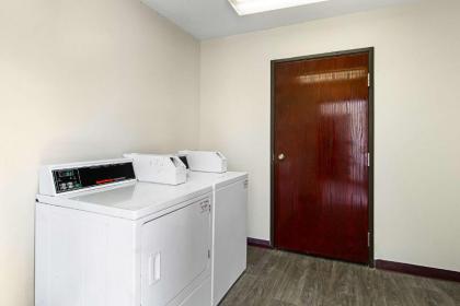 Quality Inn Greenville I-30 - image 11