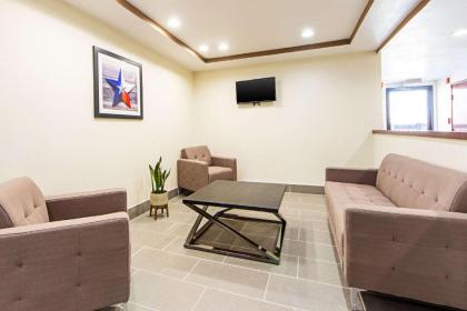 Quality Inn Greenville I-30 - image 13